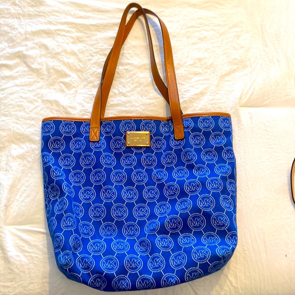 Royal blue Michael Kors boho bag